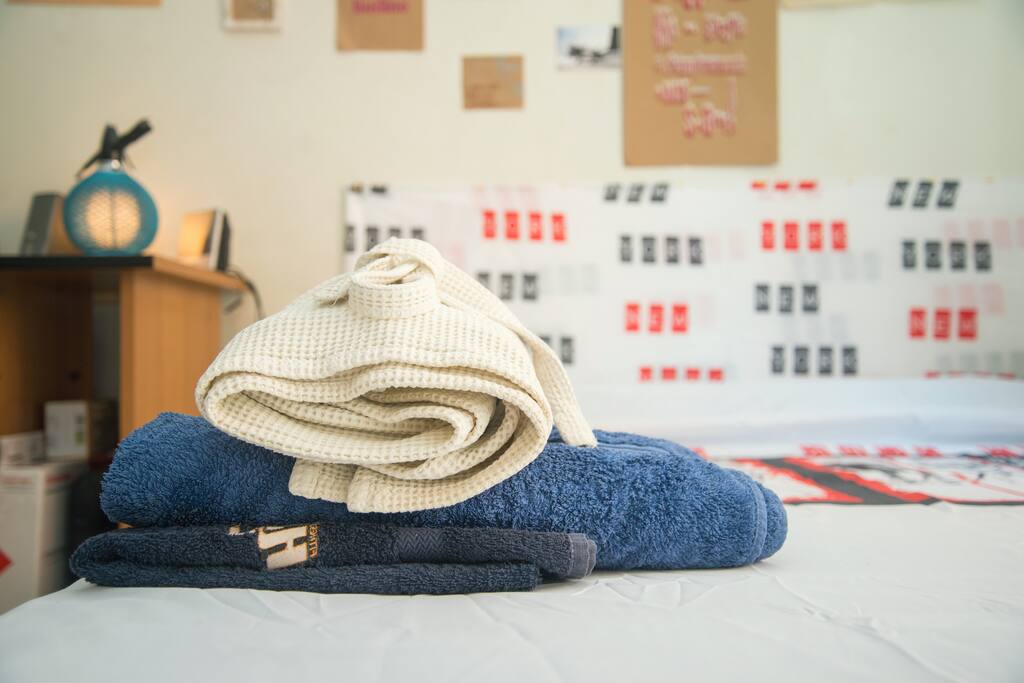 Linen and towels provided