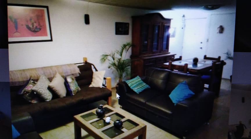 Private room with 2 bedrooms in Coyoacán - RENTO RECAMARA PRIVADA  CERCA UNAM, INP Y PERISUR