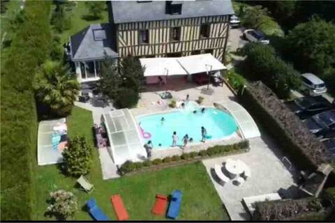 Large Normandy house with heated pool