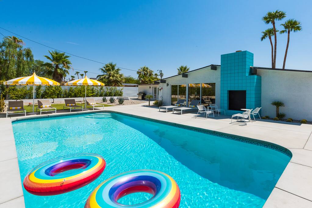 Pool and North view