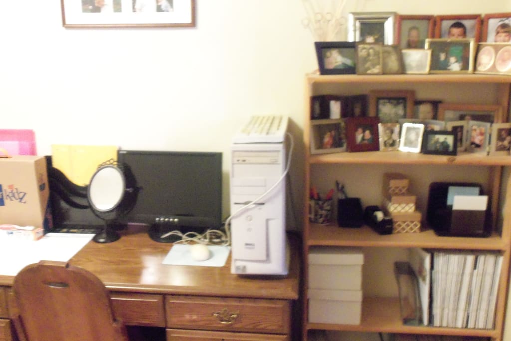 desk and shelves, 2013