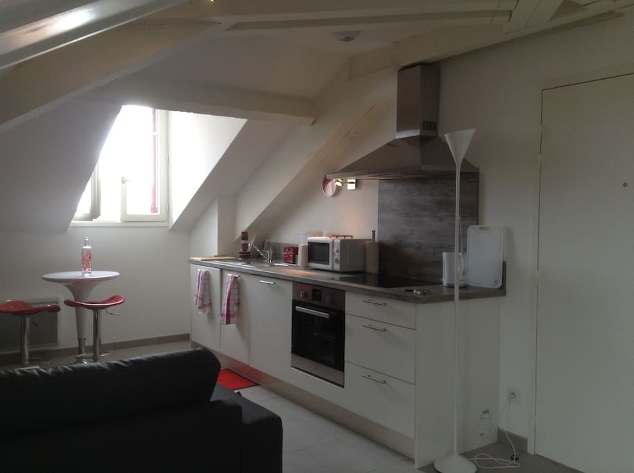 Cuisine flambant neuf