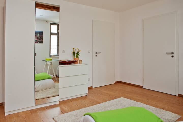 listing_image