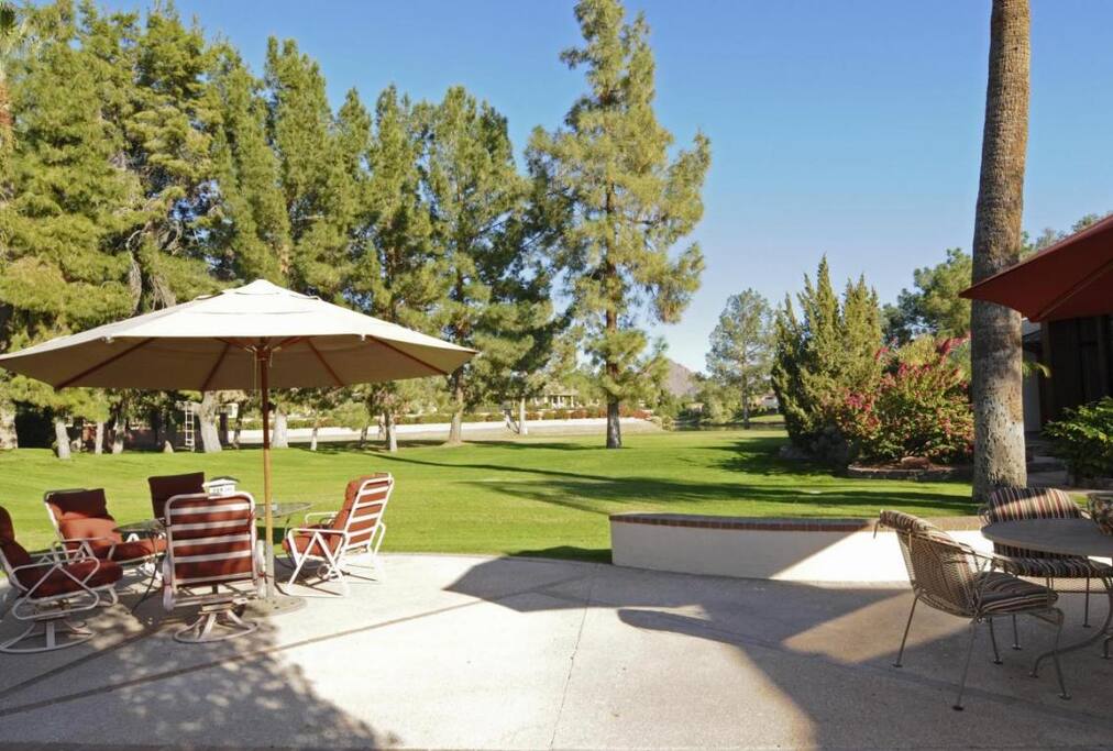 Links Golf Course, Backyard