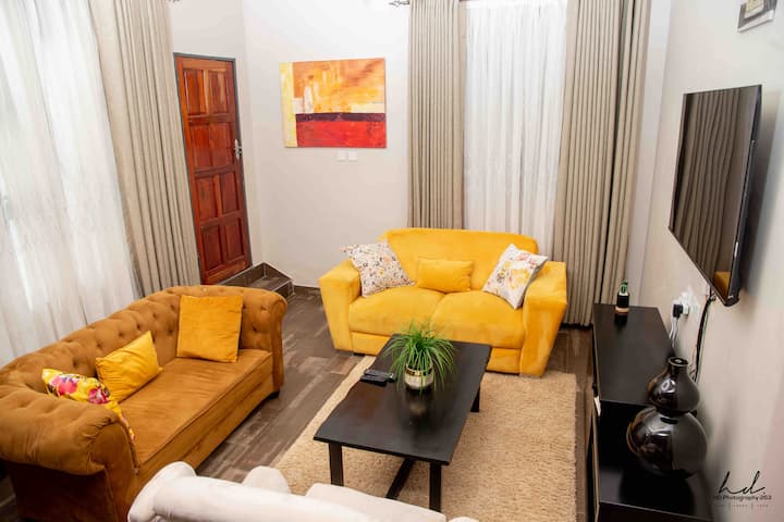 Lacuna Apartments (Seal)with Pool,outdoor Shower - Zimbabwe
