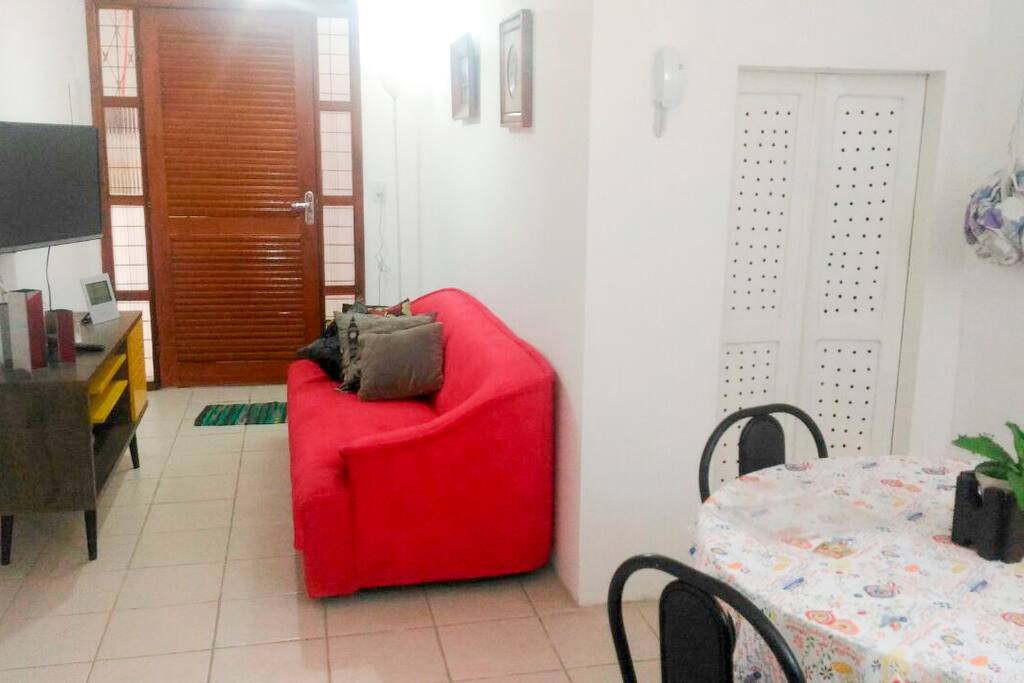 Porta de entrada, Sala de Estar e Jantar Excelente para quem quer Aproveitar o CARNAVAL 2018!!!