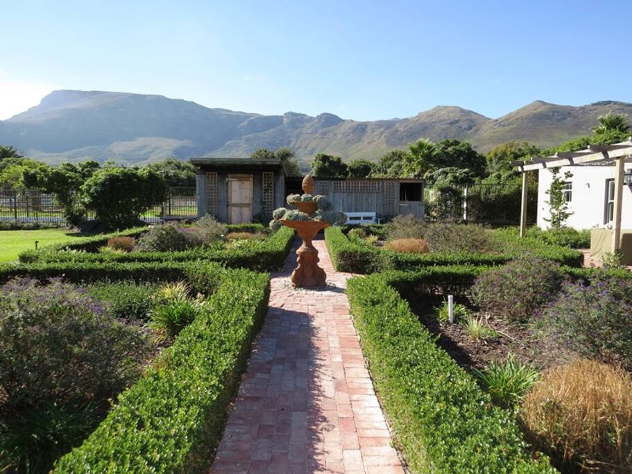 Ornamental Gardens