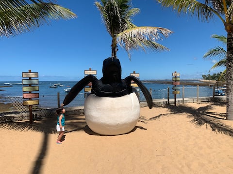 Airbnb em destaque: Duplex Apartment at Praia do Forte em Mata De São João