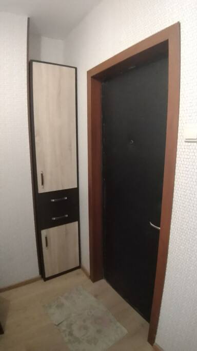 Прихожая