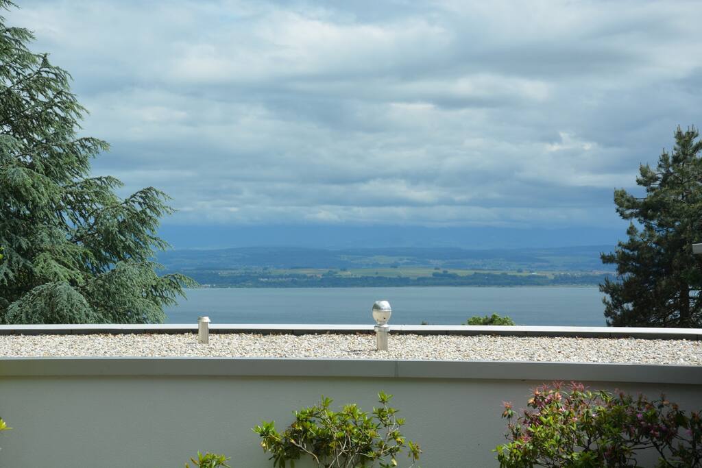 Vue sur le lac
