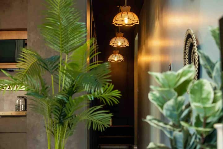 Elegant Two Bedroom Apartment By Hermie Homes - Uganda