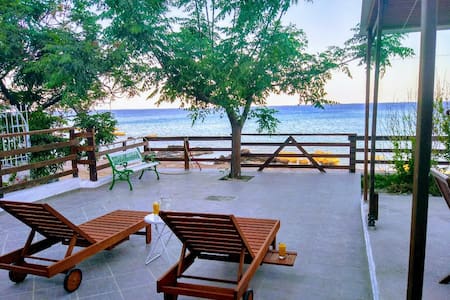 Aegean View (Stegna Beach House)