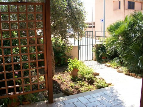 Airbnb con migliori performance: Holiday House San Vito Lo Capo Acquamarina 1st a San Vito Lo Capo