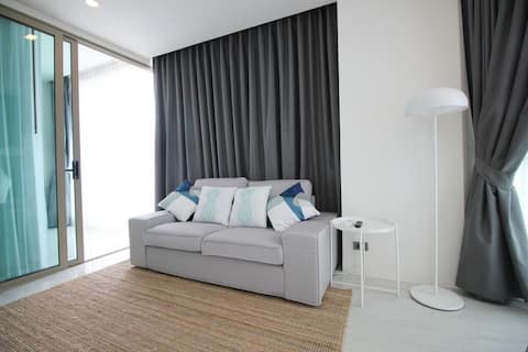 1 Bed Condo minutes walk to Kamala Beach