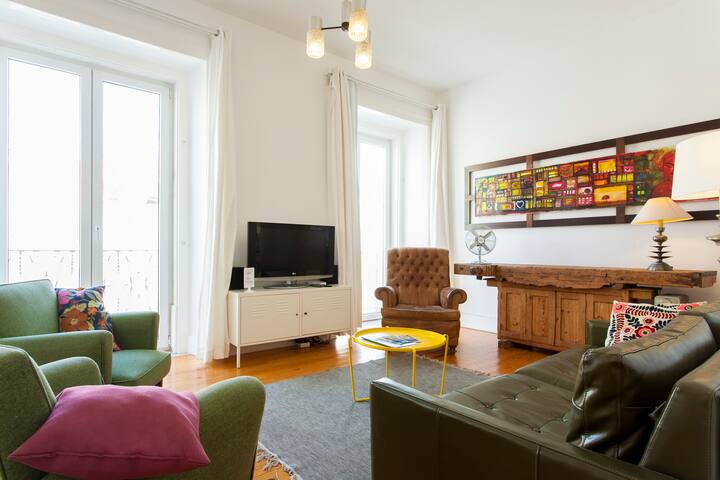 Baixa Flat - Airport Pick-up, Family Friendly