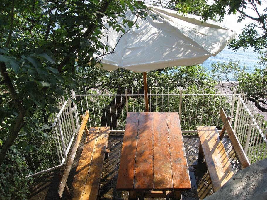 Wooden table ideal for eat and prepare barbeque