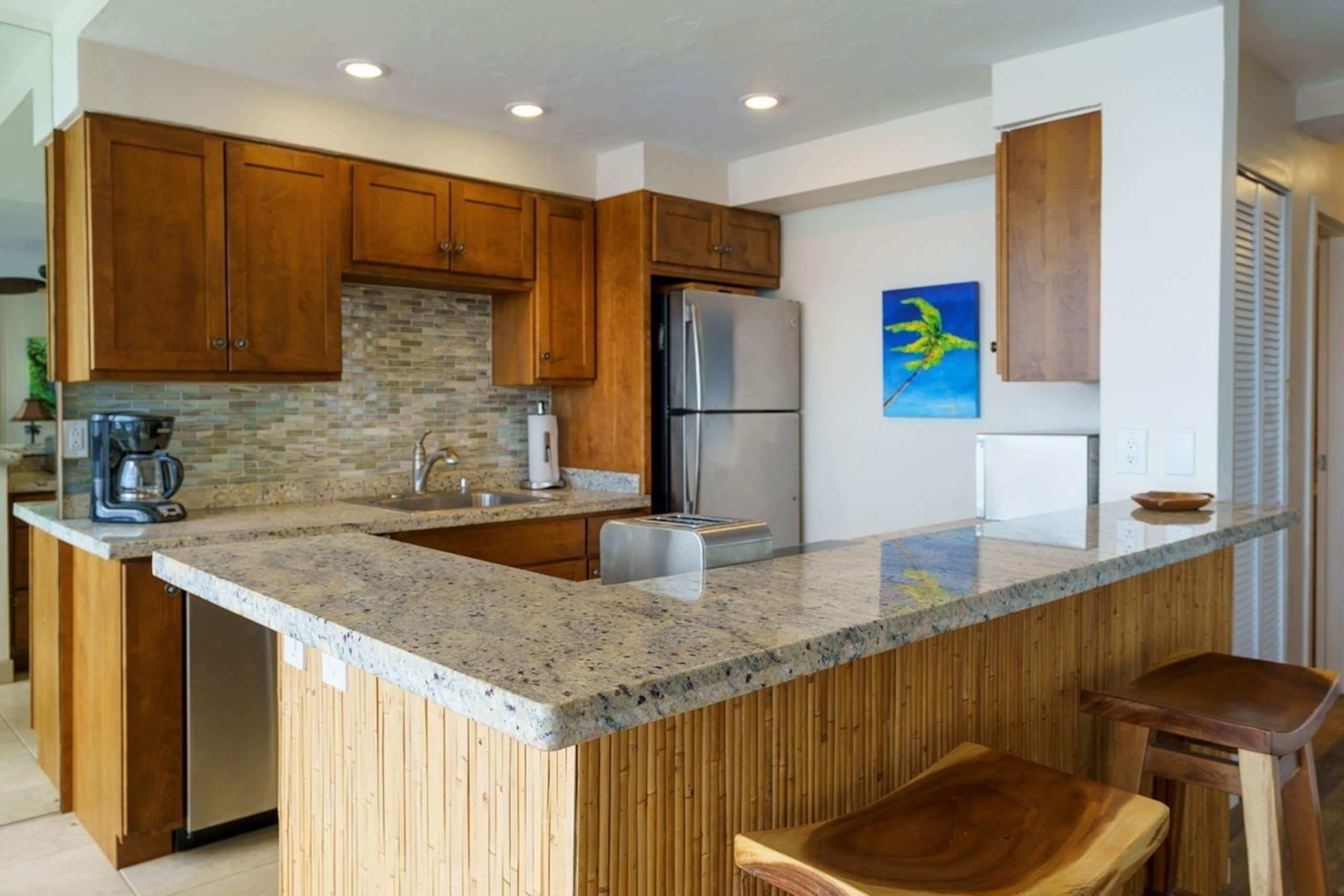 Ocean Front, Kuhio Shores, 30 ft to the water A/C - Photo 6