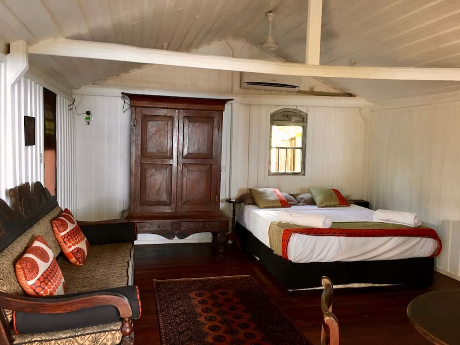 Nicely furnished with authentic antiques
