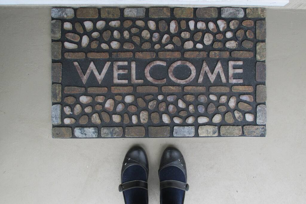 Welcome to Sara's Guest House!