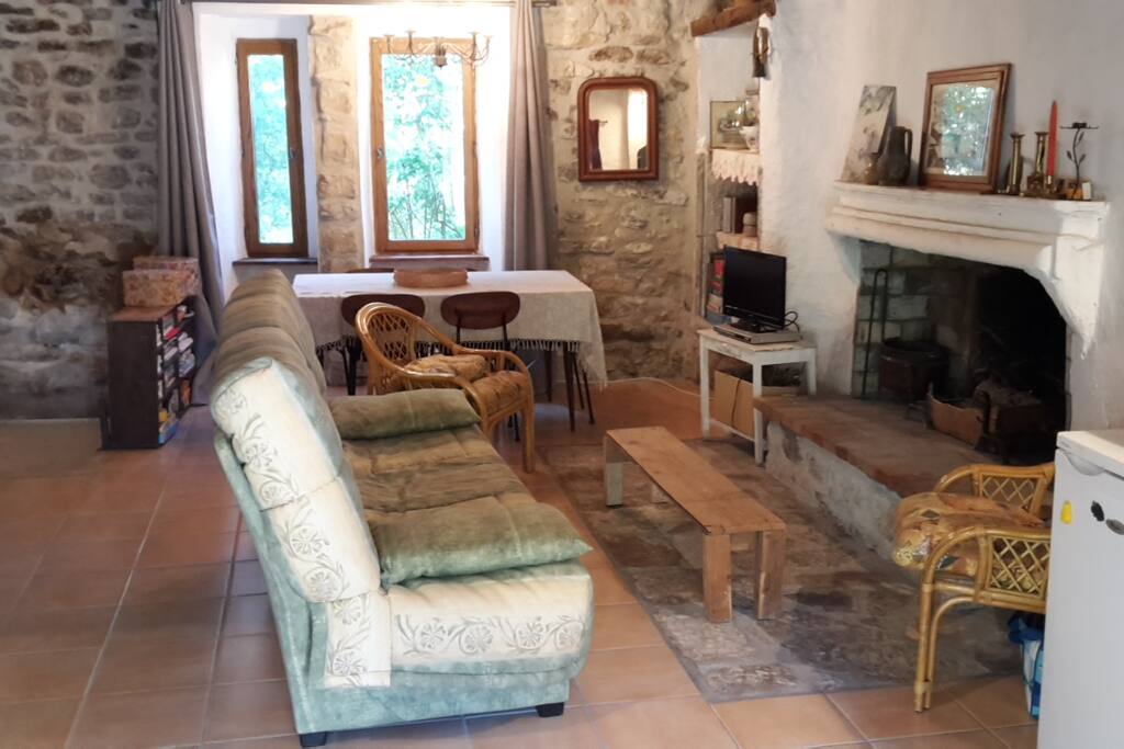Salon