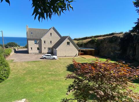 Ocean Skye, coastal location - 5 Bedroom - Hot Tub