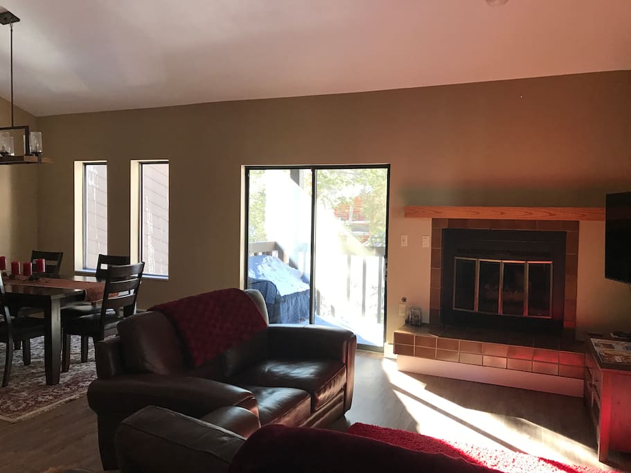 Sunshine streams in through every window.