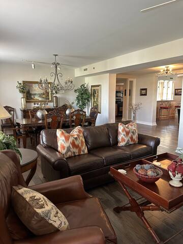 Biltmore Hideaway Villa gallery image 2