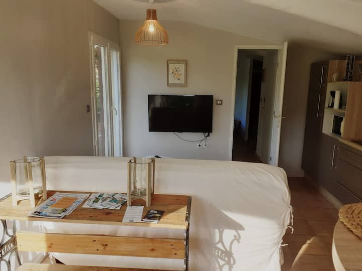 Gîte Indépendant Entre Cévennes Et Camargue - Gard