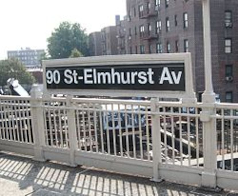 Mintues away from 7 Train 90 ST- Elmhurst Station