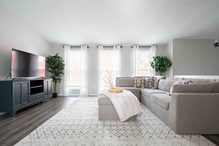 Game room~Minutes to the Zoo~Near Powell/Dublin gallery image 4