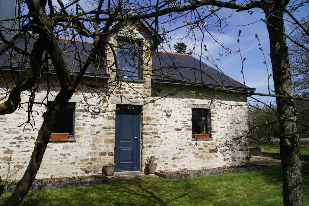 Façade avant, plein sud