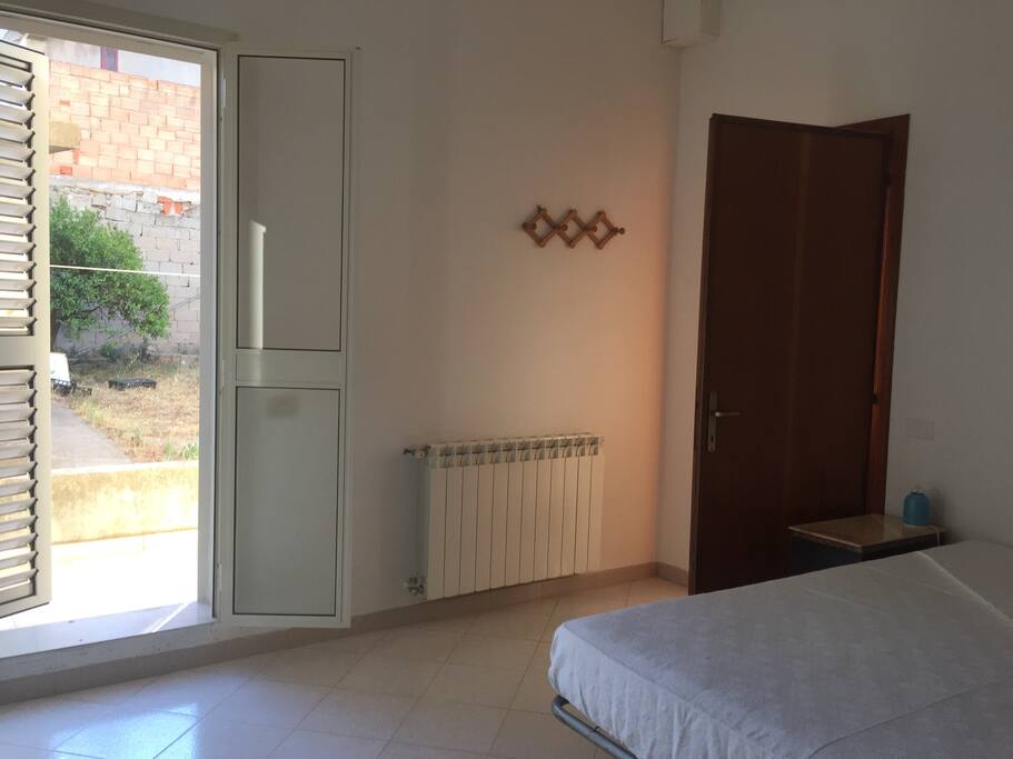 Camera matrimoniale con letto aggiunto