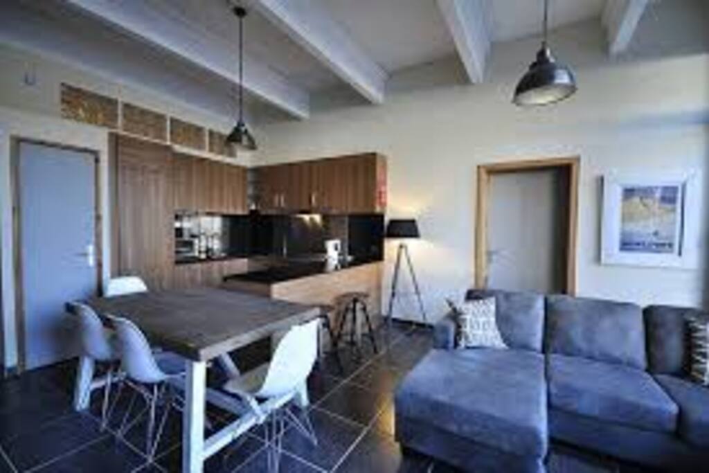 Open kitchen/living area