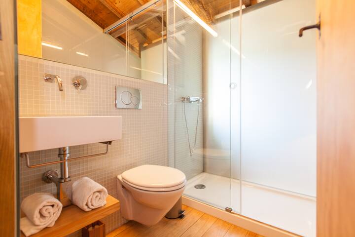 Own Places | Casa de Campo com Piscina gallery image 3