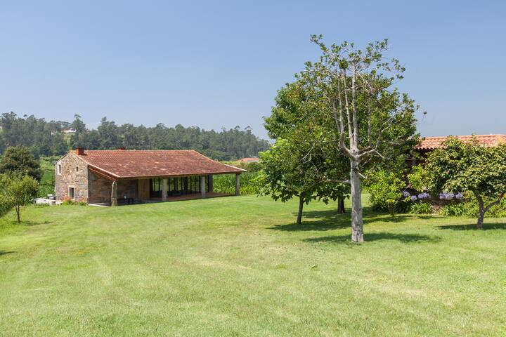 Own Places | Casa de Campo com Piscina gallery image 4