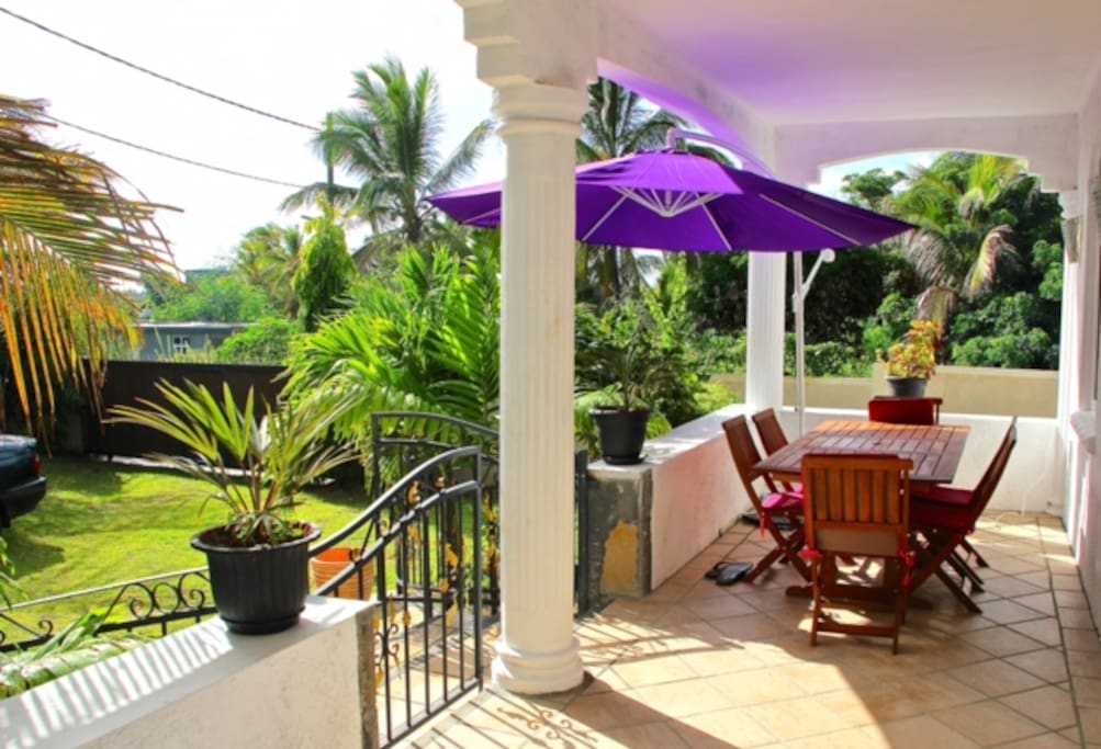 Terrasse
rez-de-chaussée