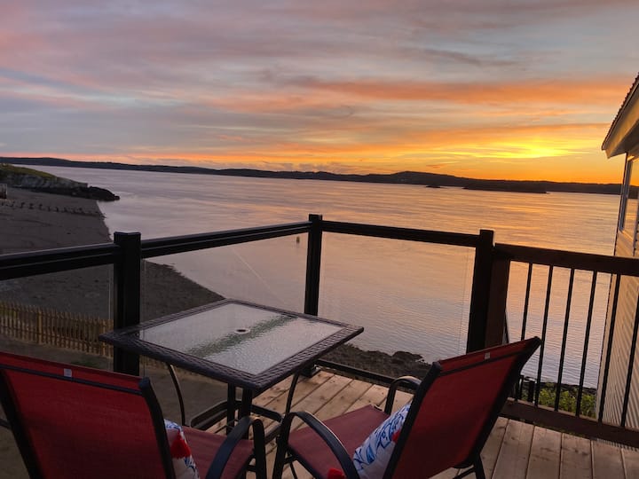 New Oceanfront “Sunset Suite”on Campobello Apartments for Rent in