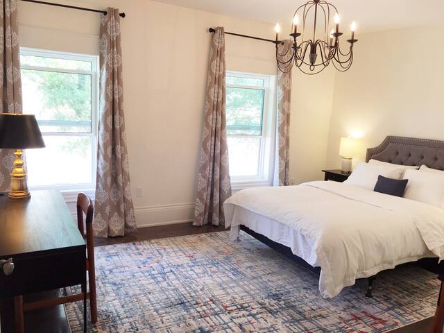 Downtown Garden House gallery image 3