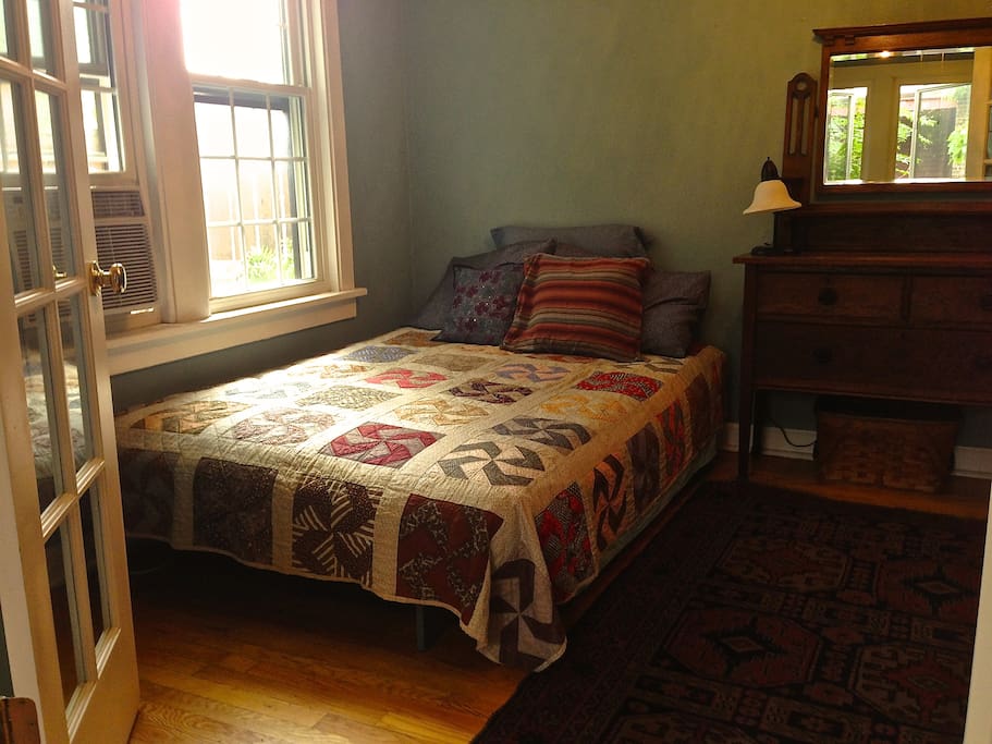 Roscoe Village Haven Apartments for Rent in Chicago, Illinois, United