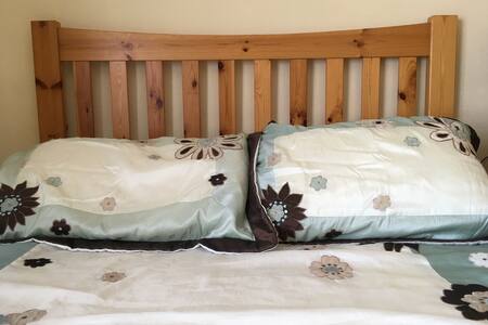 Comfortable in Crumlin