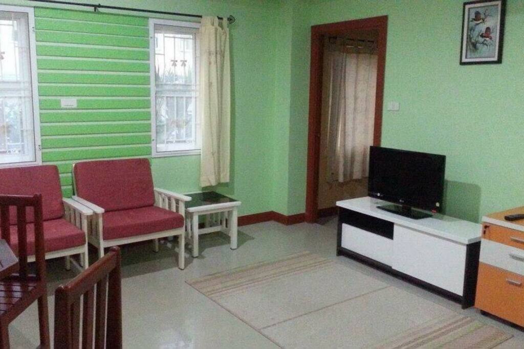 Living Room (1)