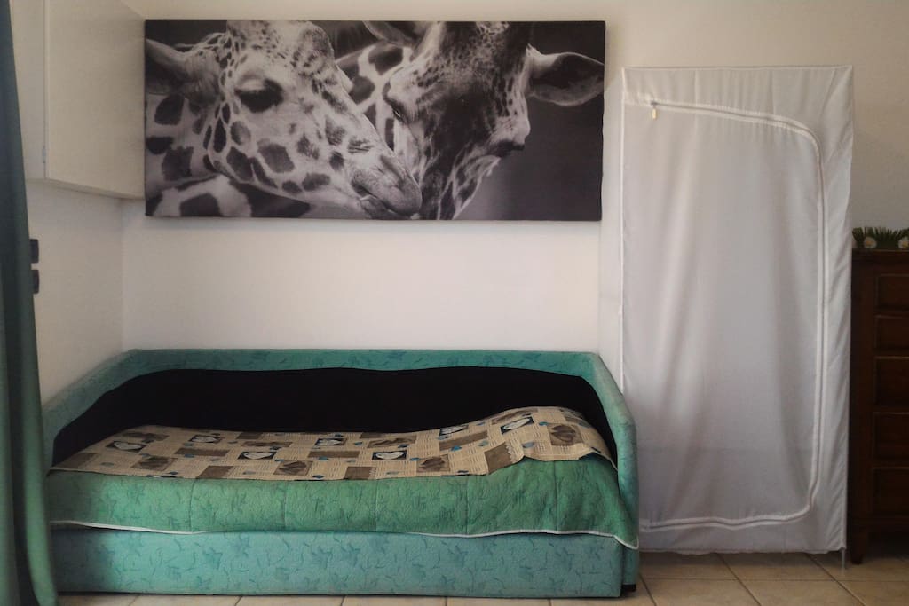 Terzo e quarto letto o possibilità di due letti singoli in aggiunta al matrimoniale.