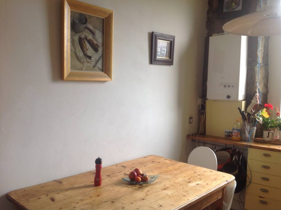 Kitchen table