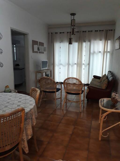 sala ampla de 2 ambientes