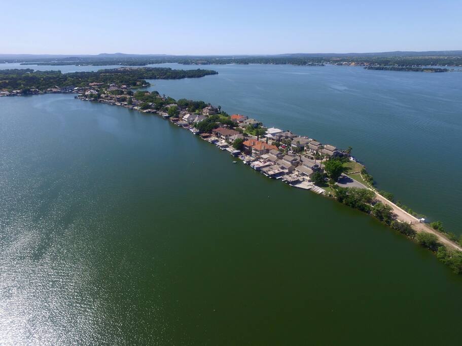 Lighthouse Drive peninsula