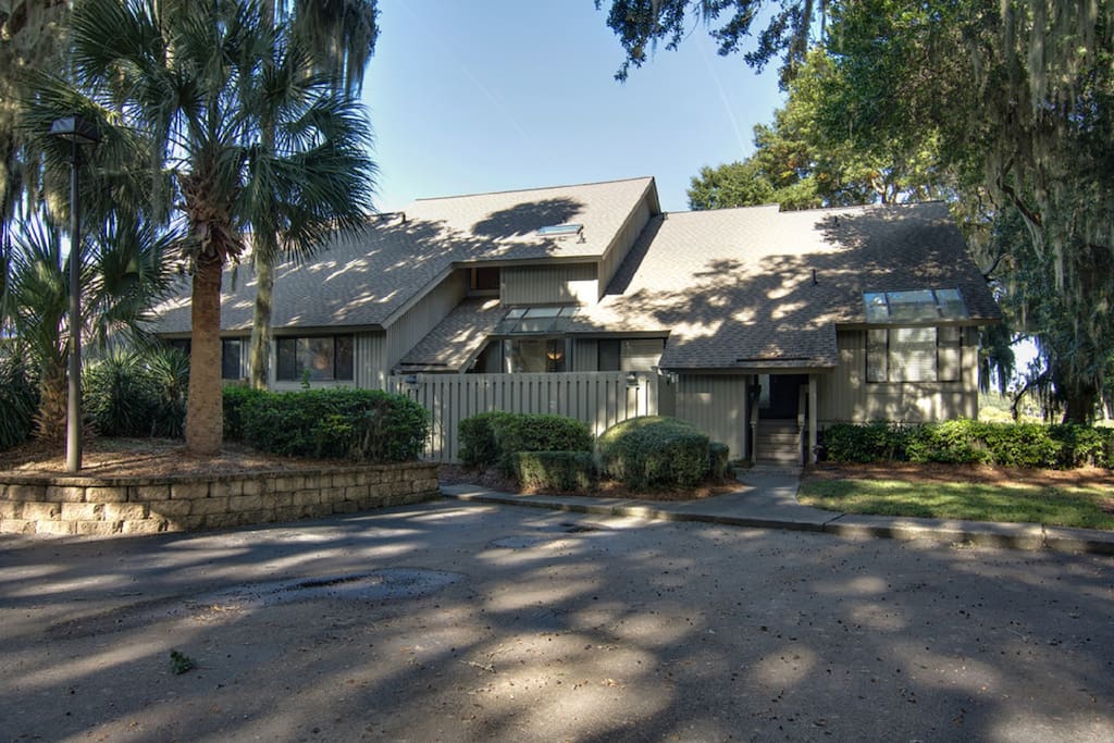 Front exterior of the Villa; Private entrance with two dedicated parking spots.