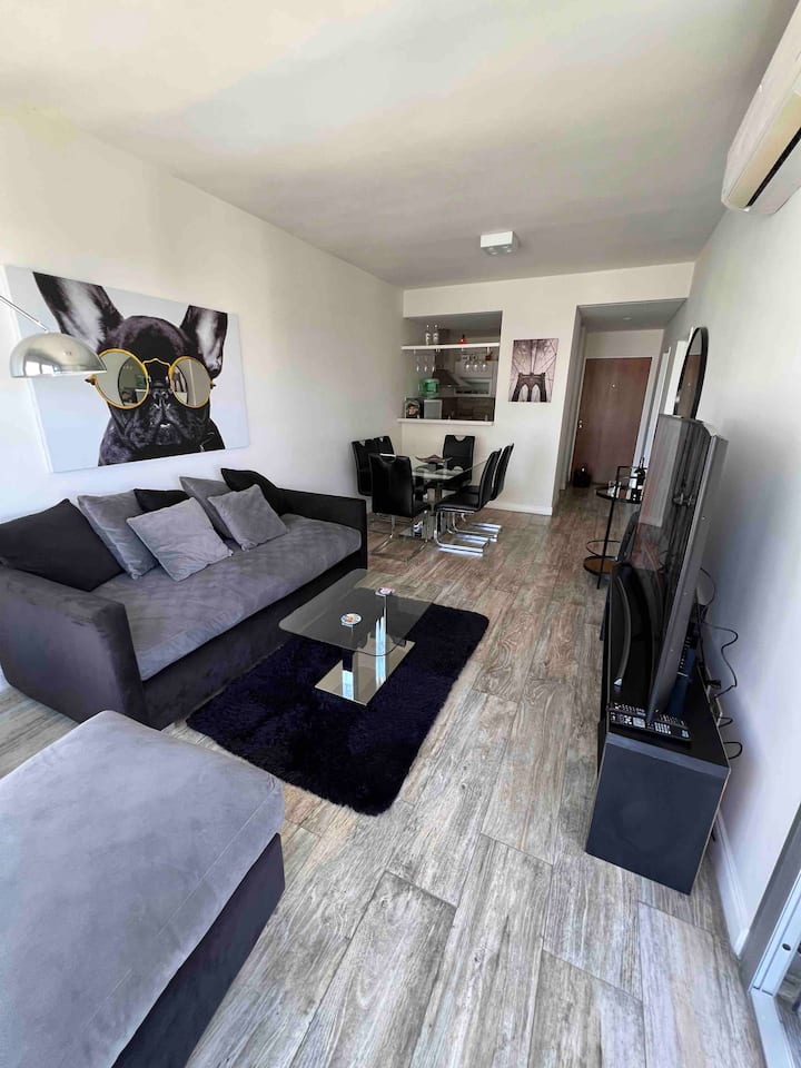 Apartment with river view in Olivos