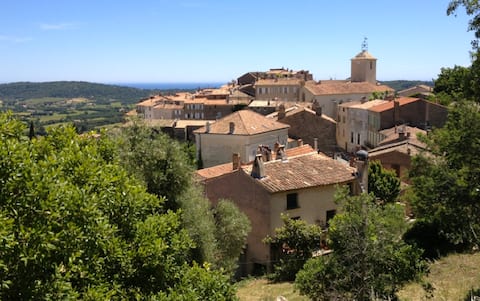 Top Airbnb: Bijou Village Apartment Cote d'Azur à Ramatuelle