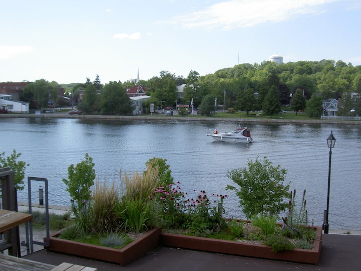7 Best Airbnb Vacation Rentals In Campbellford, Canada Updated 2024