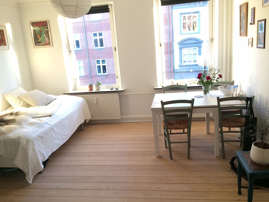 Bedroom no. 1
